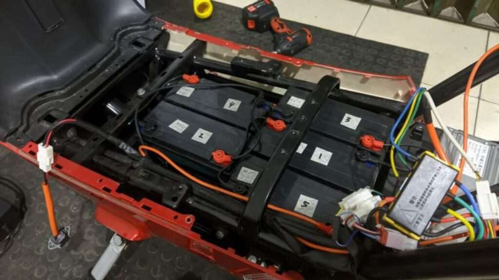 Bacaan Bateri Kereta: Normal vs Perlu Tukar 9 cara mencegah drain elektrik pada bateri kereta