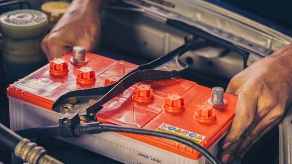 Jenama Bateri Kereta Original vs Tiruan 10 perbandingan bateri kering vs bateri basah untuk kereta anda